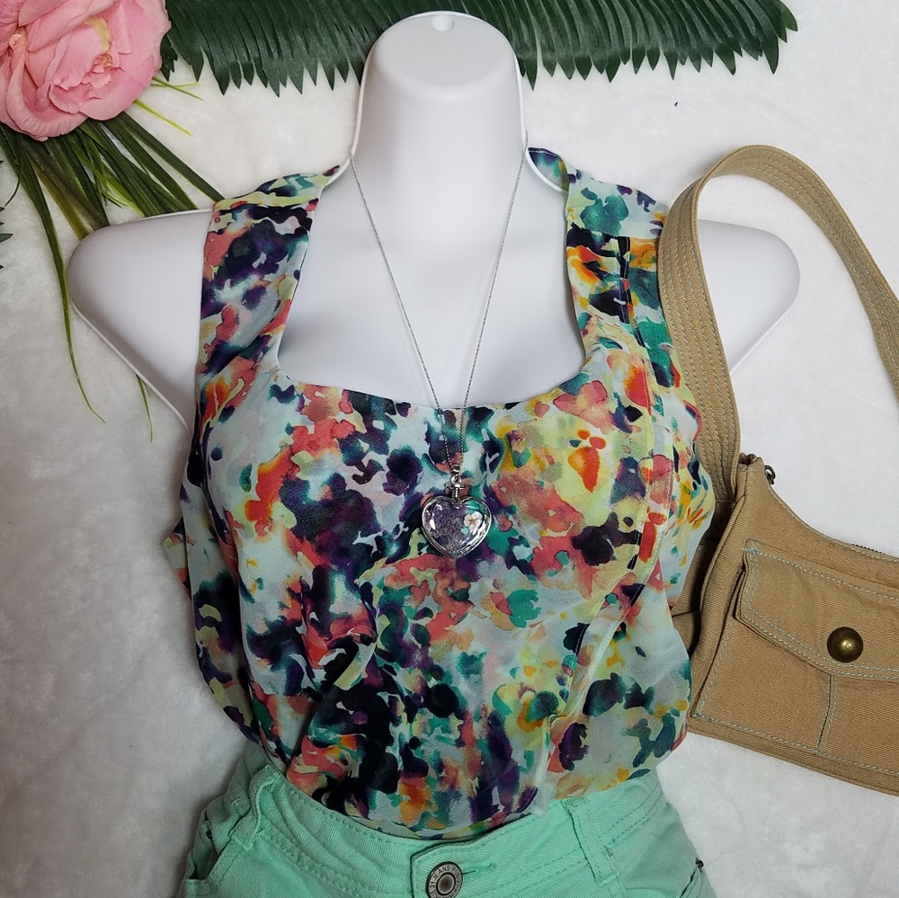 Calvin Klein Ruffle Top - Picture 5 of 7